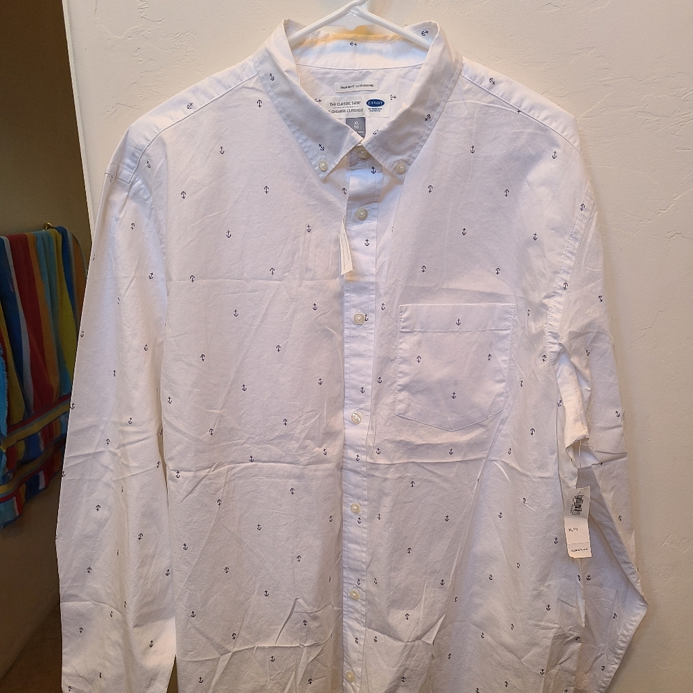 Old Navy NWT White Button Down XL